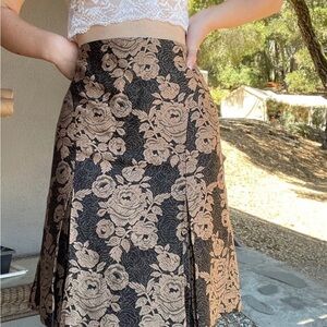 Ann Taylor Brown Tan Floral A-Line Skirt Size 6 Petite Pleated Neutral Office